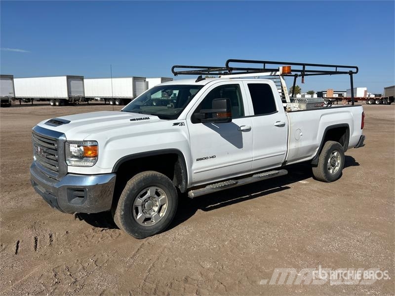 GMC Sierra 2500HD Drugi