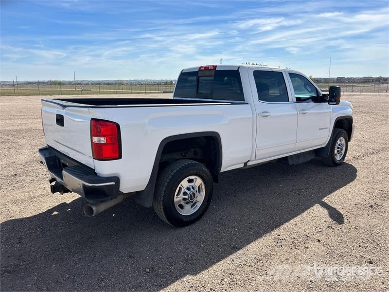 GMC Sierra 2500HD Altele