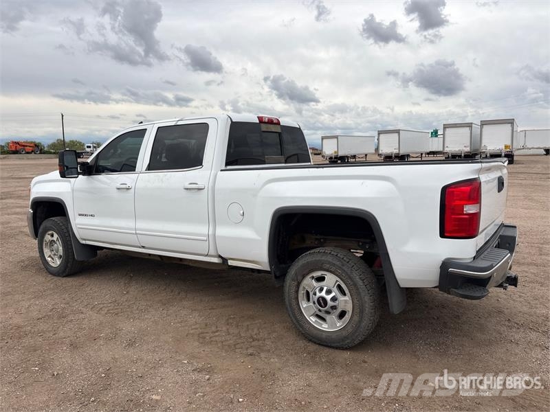 GMC Sierra 2500HD 其他