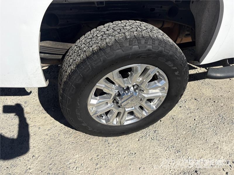 GMC Sierra 2500HD Andere Transporter