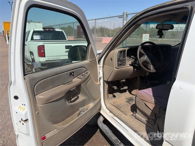 GMC Sierra 2500HD Інше