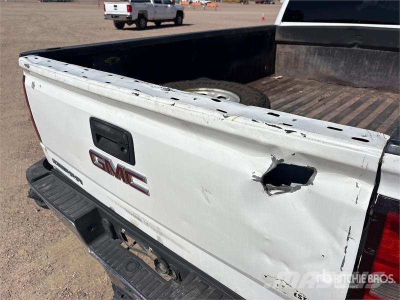 GMC Sierra 2500HD Ostalo