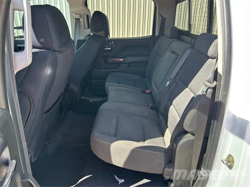 GMC Sierra 2500HD Altele