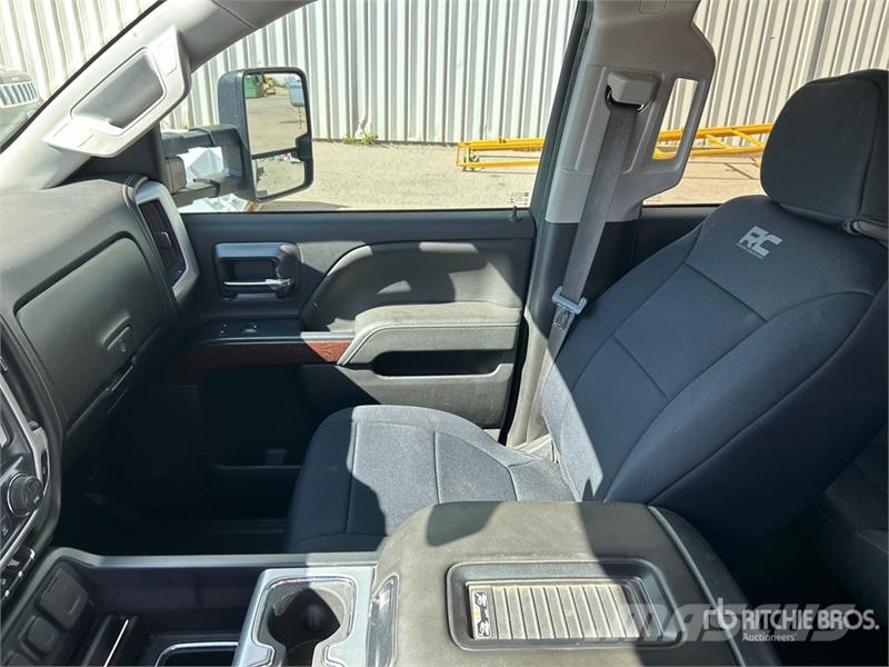 GMC Sierra 2500HD Altele