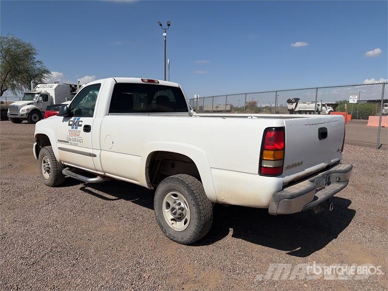 GMC Sierra 2500HD Інше