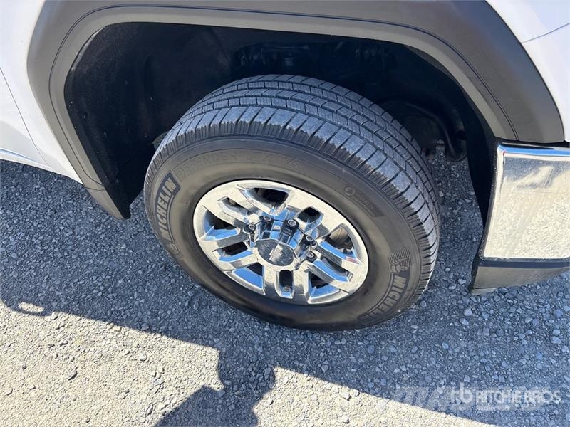 GMC Sierra 2500HD Andre varebiler