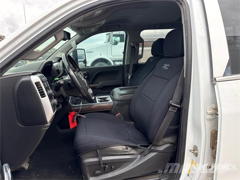 GMC Sierra 2500HD 其他