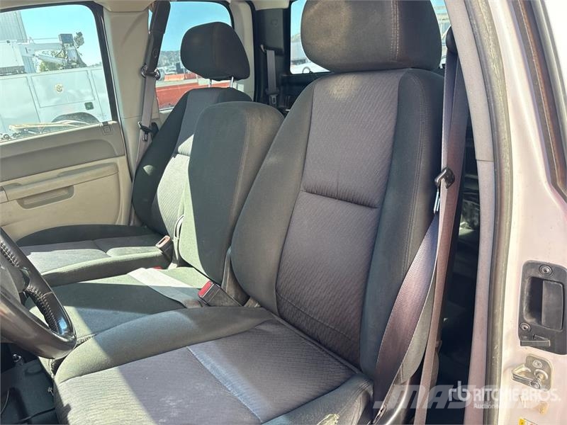 GMC Sierra 2500HD Andere Transporter