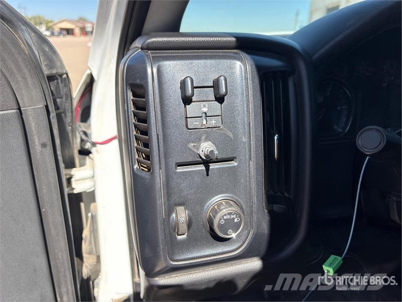 GMC Sierra 2500HD Ostalo