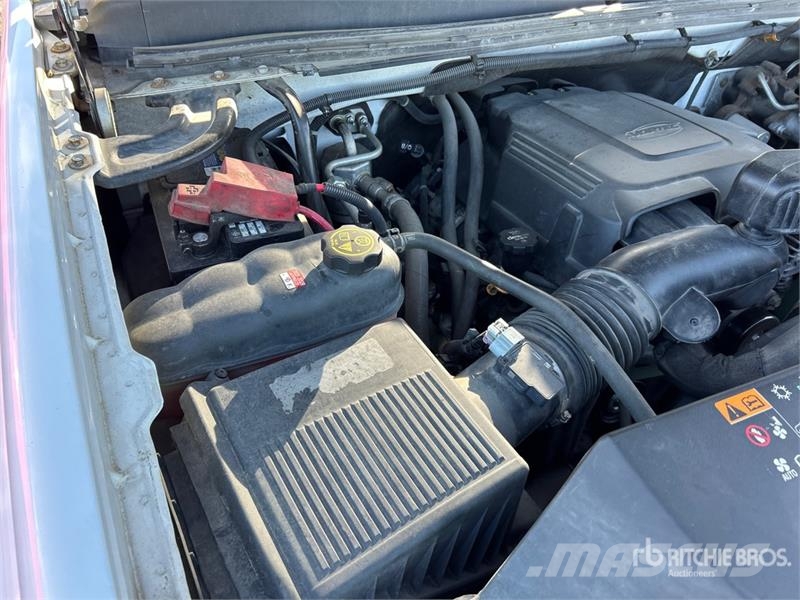 GMC Sierra 2500HD Drugi