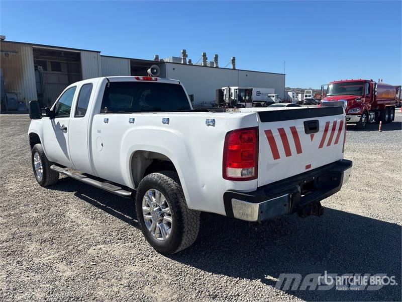 GMC Sierra 2500HD Andere Transporter