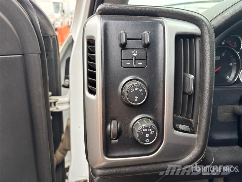 GMC Sierra 2500HD 其他