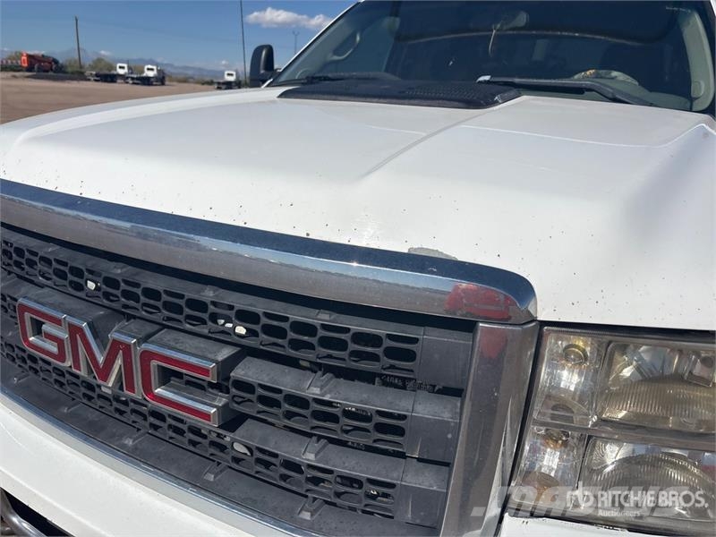 GMC Sierra 2500HD 시립/다목적 차량