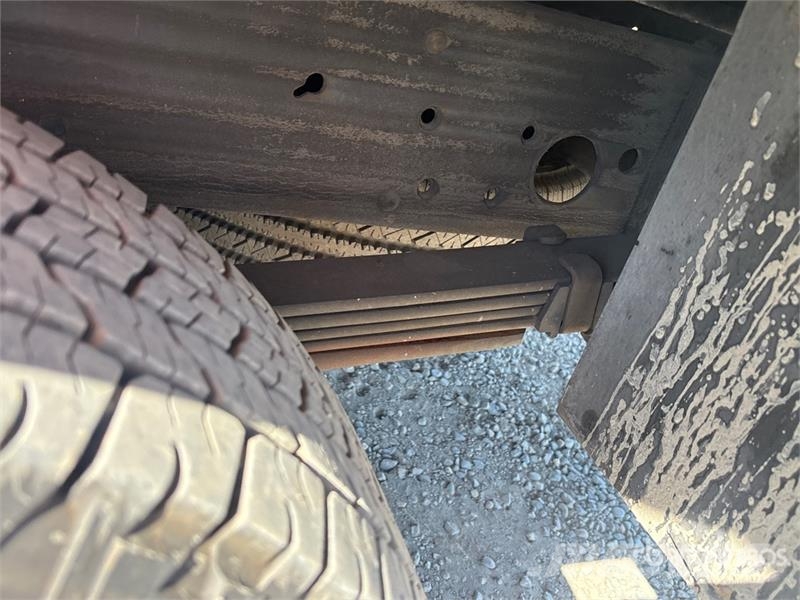 GMC Sierra 2500HD 4x2 Utility Truck 皮卡车
