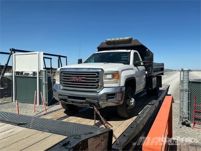 GMC Sierra 3500HD 4x2 Dump Truck Camion ribaltabili
