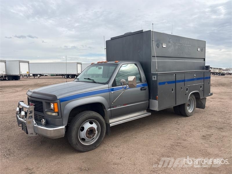 GMC Sierra 3500HD 4x2 Utility Truck Pick up/Platou
