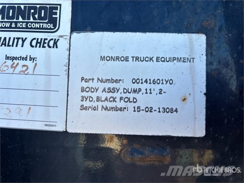 GMC Sierra 3500HD Dump Truck Damperli kamyonlar