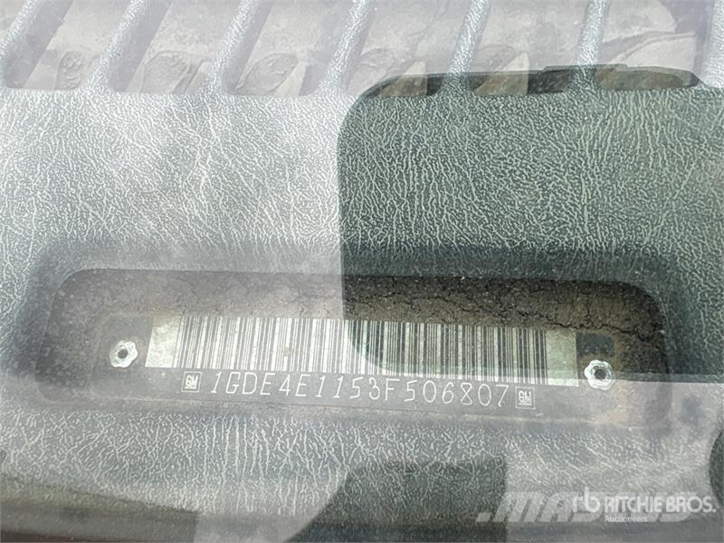 GMC Topkick C4500 4x2 Service Truck (Inoperable) Plogbilar