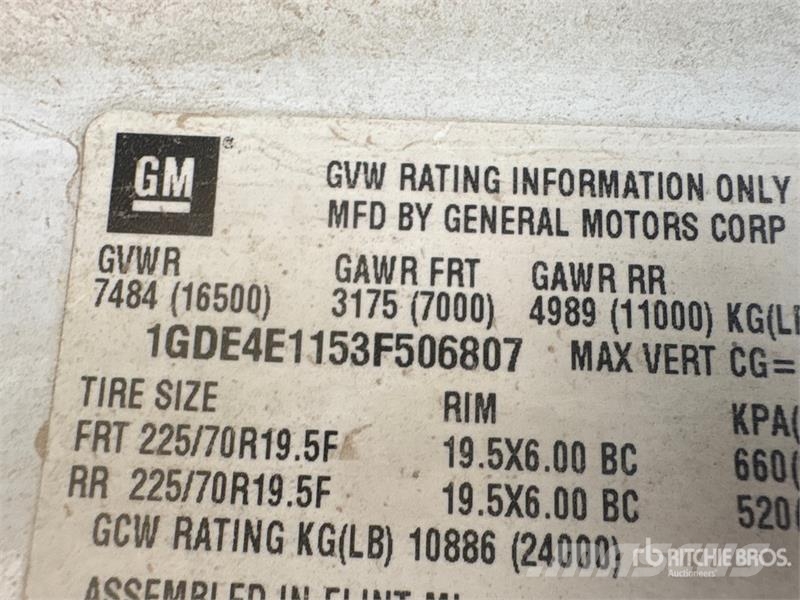 GMC Topkick C4500 4x2 Service Truck (Inoperable) Plogbilar