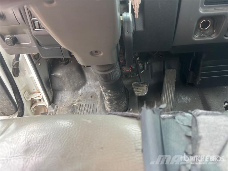 GMC W4500 Φορτηγά Kαρότσα με ανοιγόμενα πλαϊνά