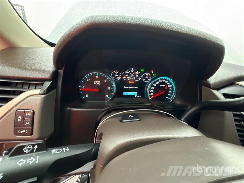 GMC Yukon Denali 4WD SUV Automobili