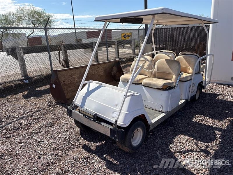 Golf Cart Гольф-мобілі