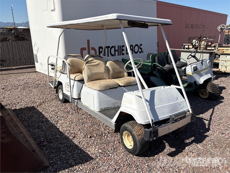 Golf Cart Гольф-мобілі