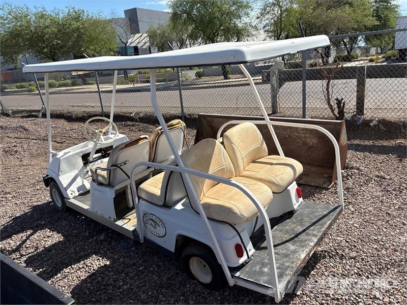 Golf Cart Гольф-мобілі