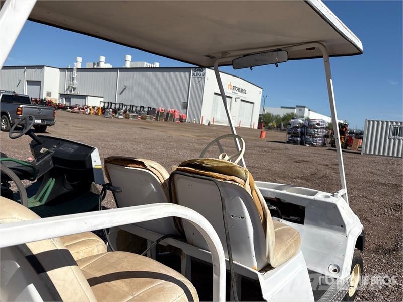 Golf Cart Гольф-мобілі