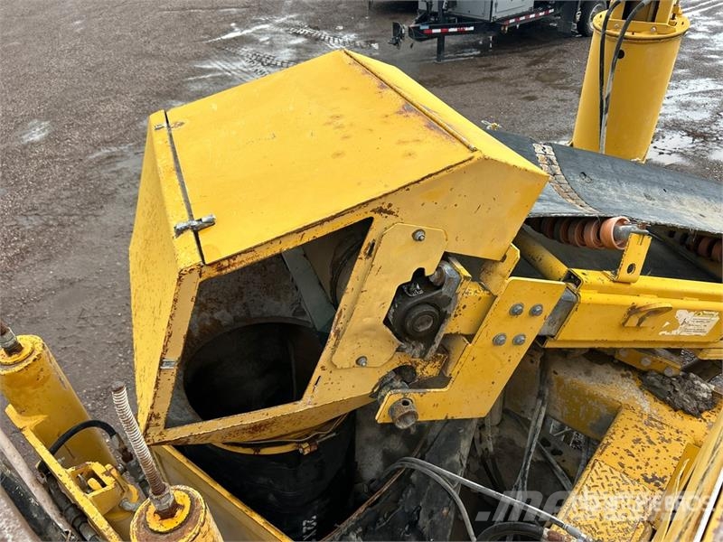 Gomaco GT3600 Curb and Gutter Machine Beton tartozékok