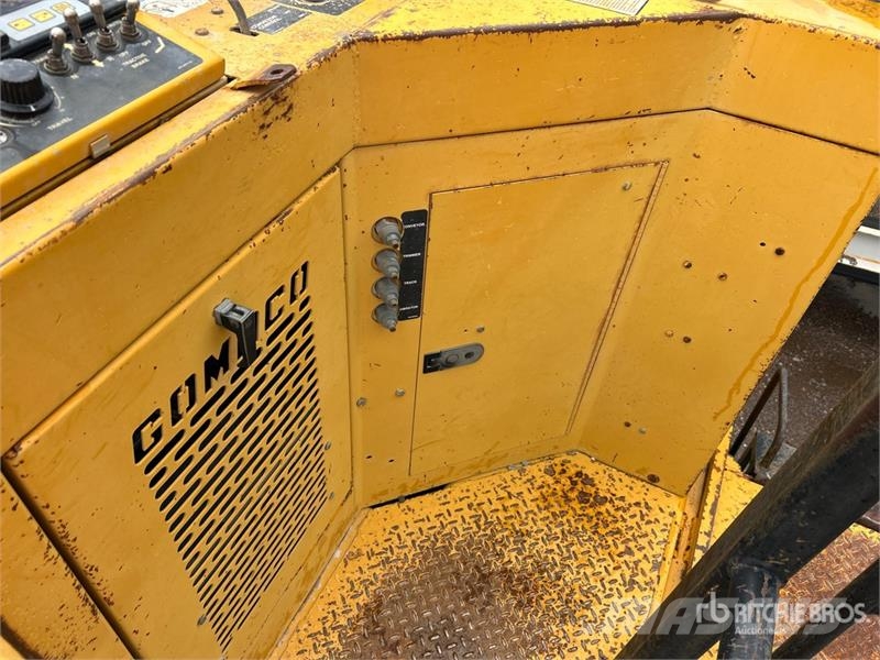Gomaco GT3600 Curb and Gutter Machine Beton tartozékok