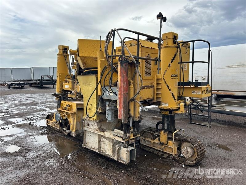 Gomaco GT3600 Curb and Gutter Machine Beton tartozékok