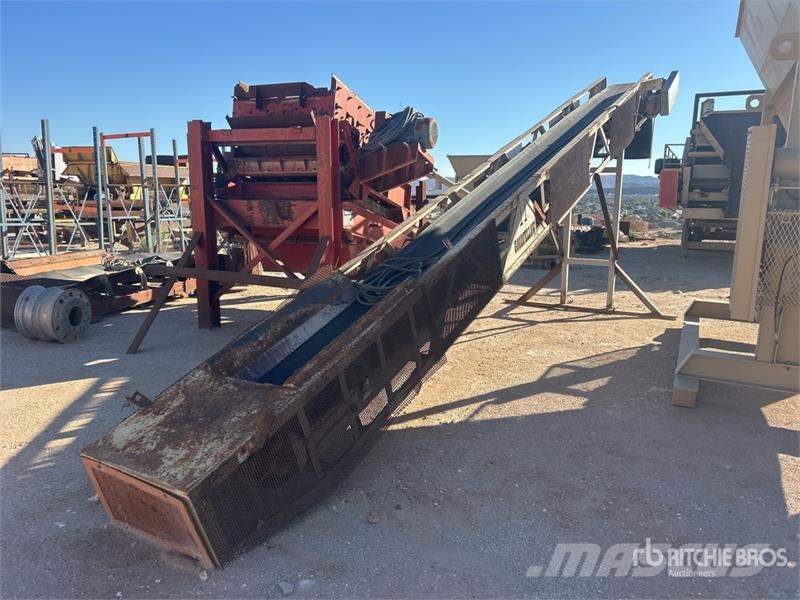 Goodfellow 18 in x 34 ft Stationary Stacking Conveyor Belt Gradbeništvo - drugo