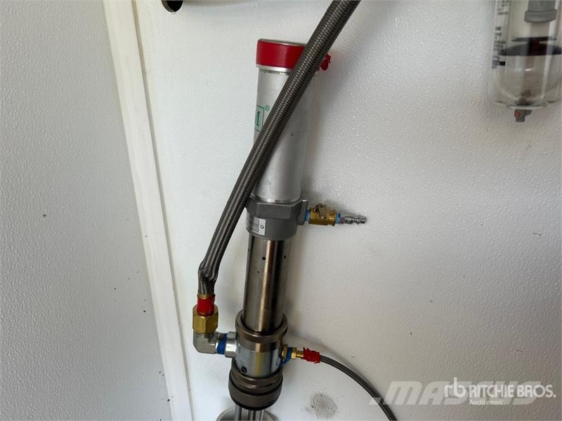 Graco Reactor 3 E-20 Electric Spray Foam Proportioner Sy Construction - Others