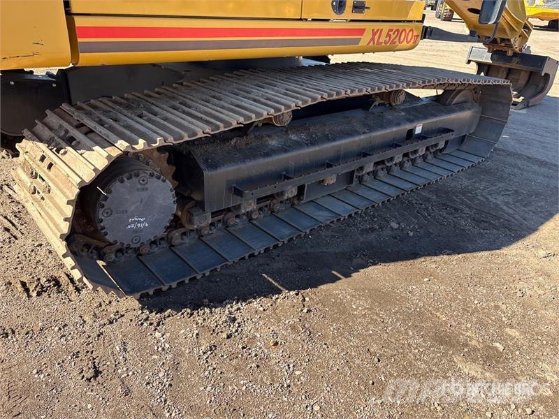 Gradall XL 5200 V Long Reach Tracked Excavator Kāpurķēžu ekskavatori