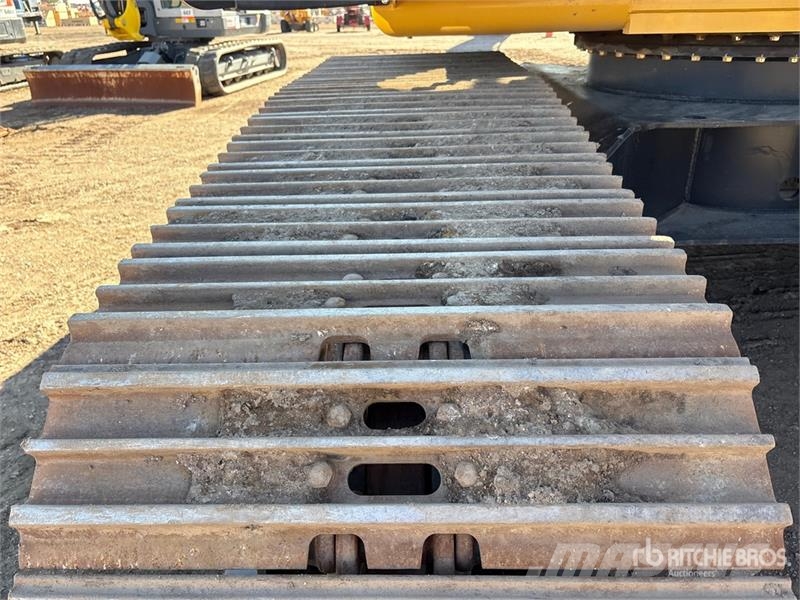 Gradall XL 5200 V Long Reach Tracked Excavator Kāpurķēžu ekskavatori