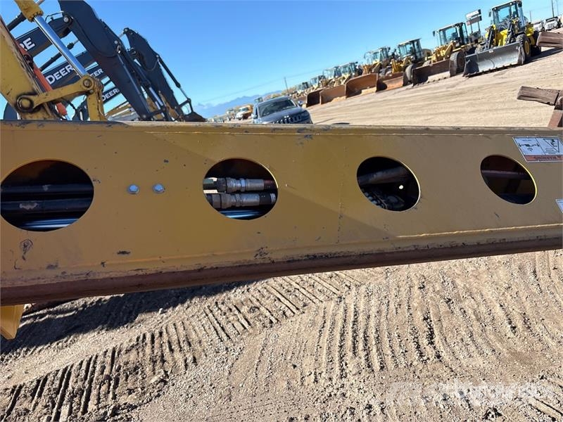 Gradall XL 5200 V Long Reach Tracked Excavator Kāpurķēžu ekskavatori