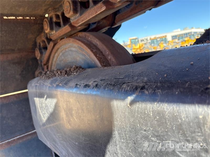 Gradall XL 5200 V Long Reach Tracked Excavator Kāpurķēžu ekskavatori