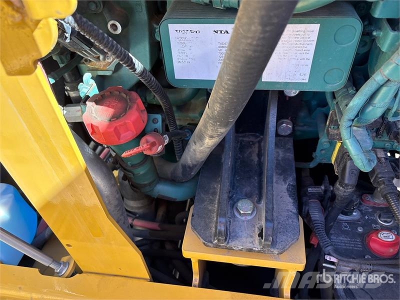 Gradall XL 5200 V Long Reach Tracked Excavator Kāpurķēžu ekskavatori