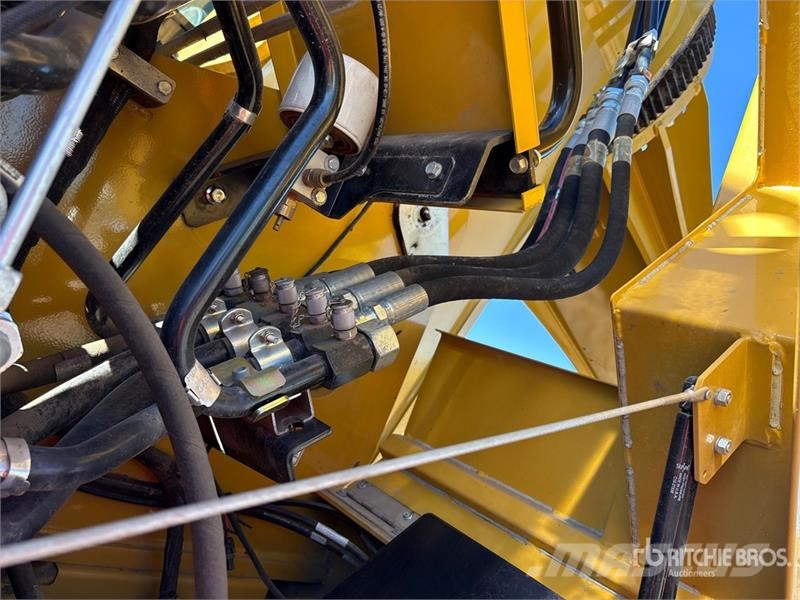 Gradall XL 5200 V Long Reach Tracked Excavator Kāpurķēžu ekskavatori