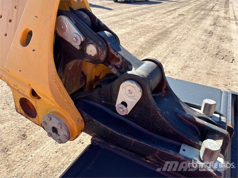 Gradall XL 5200 V Long Reach Tracked Excavator Kāpurķēžu ekskavatori