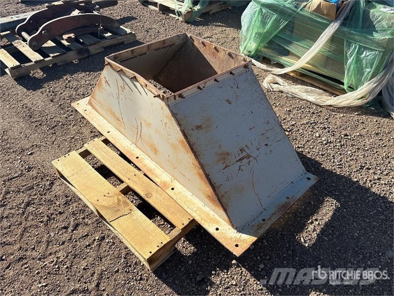  Grain Hopper Bottom Levci