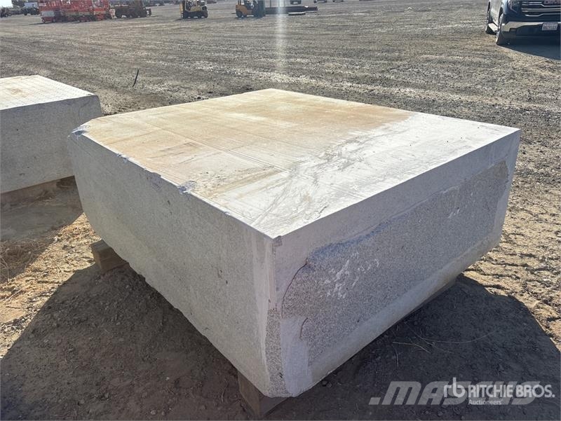  Granite block مكونات أخرى
