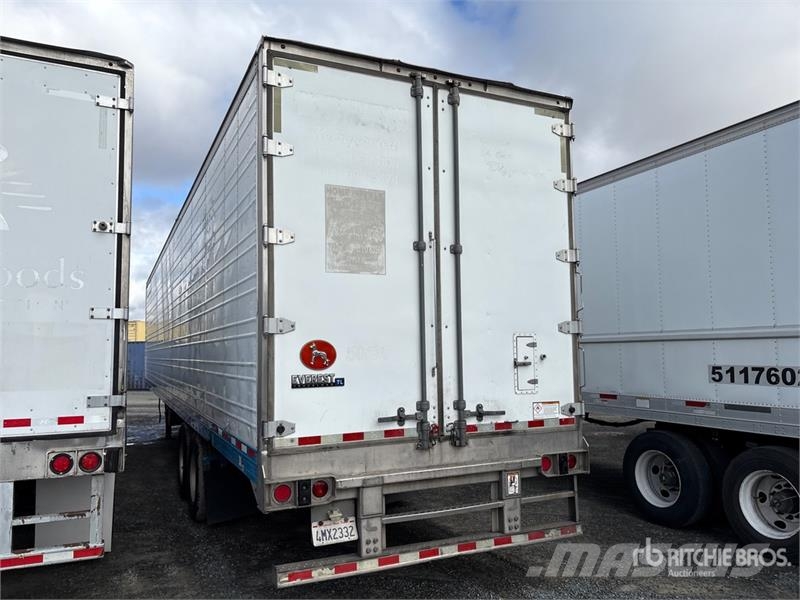 Great Dane 50 ft T/A Refrigerated Trailer Piekabes ar temperatūras kontroli
