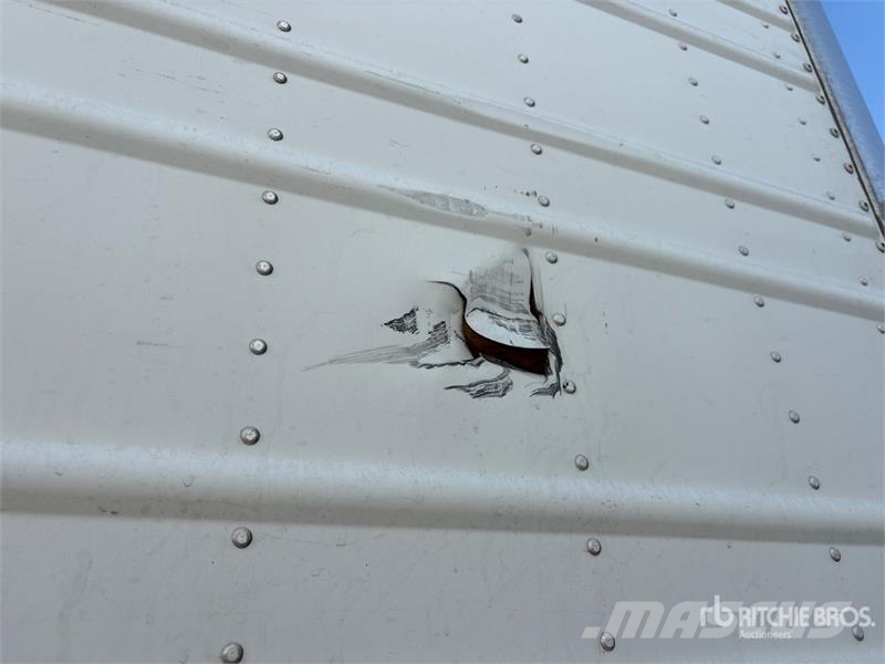 Great Dane 53 ft x 102 in T/A Refrigerated Trailer Piekabes ar temperatūras kontroli