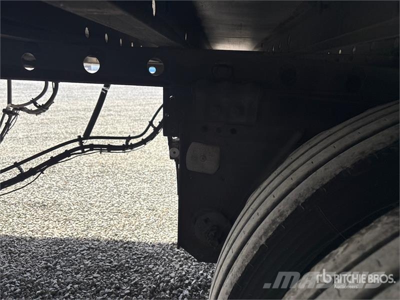 Great Dane 53 ft x 102 in T/A Refrigerated Trailer Hladilne polprikolice