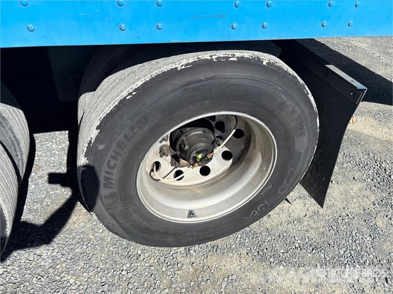 Great Dane 53 ft x 102 in T/A Refrigerated Trailer Piekabes ar temperatūras kontroli