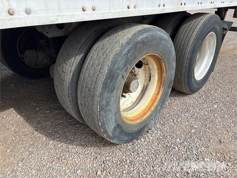 Great Dane 53 ft x 102 in T/A Refrigerated Trailer Напівпричепи-рефрижератори