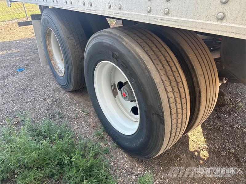 Great Dane 53 ft x 102 in T/A Refrigerated Trailer Напівпричепи-рефрижератори