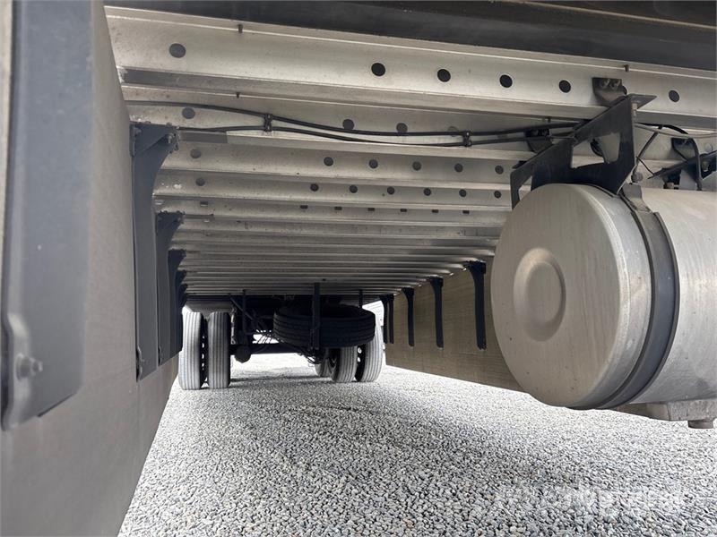 Great Dane 53 ft x 102 in T/A Refrigerated Trailer Kylmä-/Lämpökoripuoliperävaunut